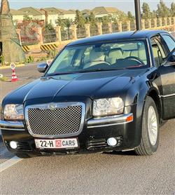 کرایسلەر 300